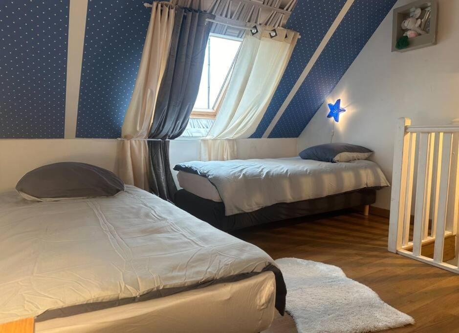 לאון Charmante Maison 10 Mn Center Parcs Ailette מראה חיצוני תמונה
